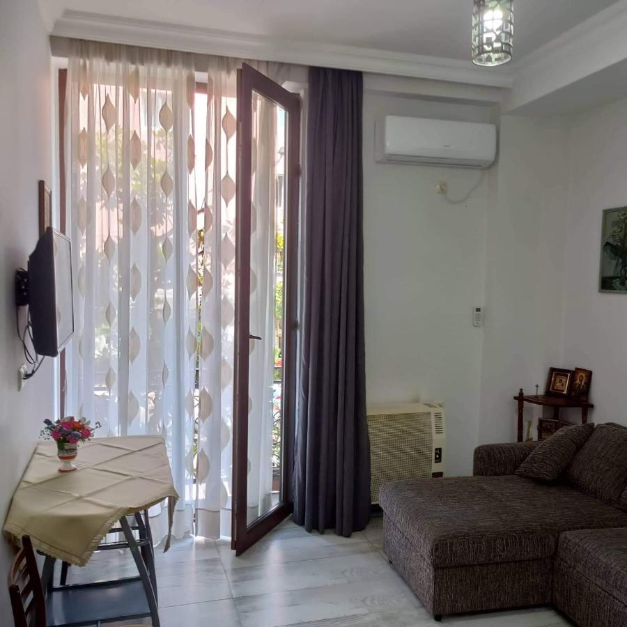 Апартаменты House N39 Батуми Экстерьер фото